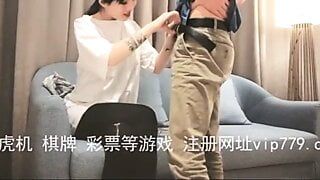 Asian MILF Slut Amateur Creampied by Big Cock