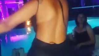 Beurette mature Cabaret legging transparent