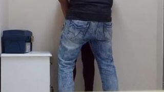 Boliviana arrecha goza de su puterio