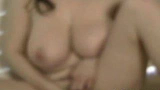 Breath taking close ups with horny Kitty pussy