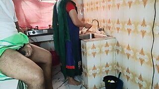 Flashing dick to real Indian maid again, Cumriya