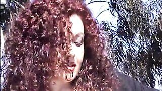 Jessica Rizzo prod Ingoio per la signora in rools sc 03