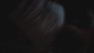 Voli da se guzi i stenje