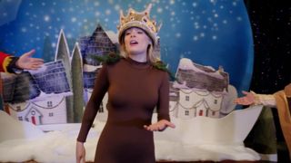 Alison Brie, Gillian Jacobs – ”Community” s3e10