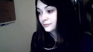 Amateur Brunette With A Pretty Face Plays With Her huge Tits