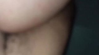 Beurette gros cul baisse au taff