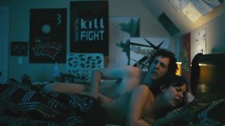 How to Have an Orgy in a Small Town – 02