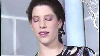 Hung bi studs and a pretty brunette chick suck, fuck each other in the gym