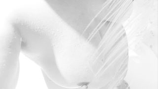 In der Dusche mit CurvyMarie