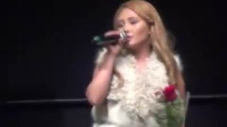 Yasmi singing MN ny 2014 …so horny