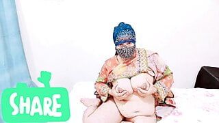 Big Natural Tits Aunty Fingering in Ass in Doggystyles