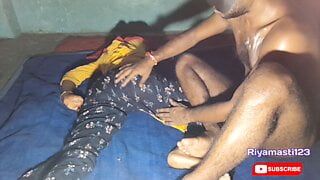 Chacha ne apni bhatiji ko Hi Chod Diya raat mein desi bhabhi ki chudai video