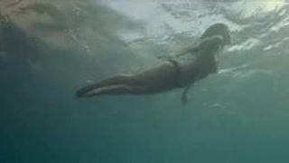 Elena Anaya – Hierro 02