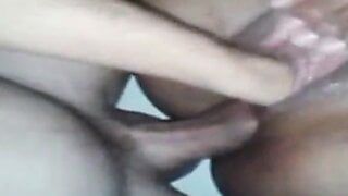 Hot Indian bhabhi has hardcore anal sex and pussy fisting, 9.4