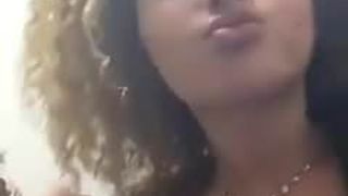 Kahina Beurette Gros Sein