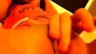 le gusta tocarse para mi