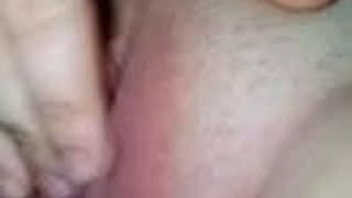 Masturbandome en casa