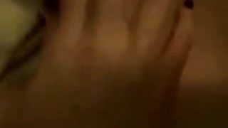 Olita Kitty play with her pussy