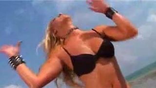 Thais Teases on the beach  FM14