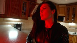 The policeman caught the robber