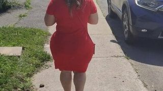 Big round ass walk