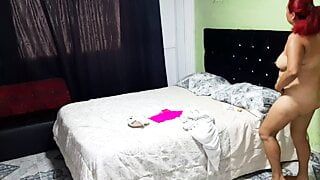 I masturbate watching my stepmother get dressed