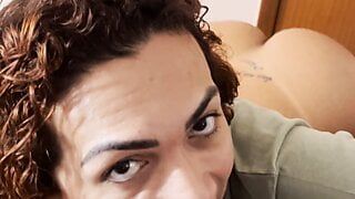 My insatiable boyfriend gives me a lot of milk in my mouth