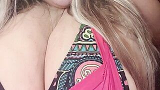 See Susi in cocktaildress