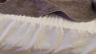 Dotty Cums With A Small Dildo