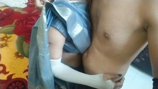 hot bhabi ki Saree kholi, saree nude