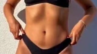 Juliana Dias’ Spicy Bikini Body