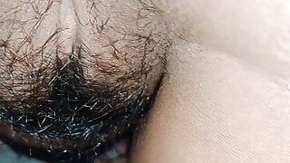 Ngentot Pepek bulu lebat