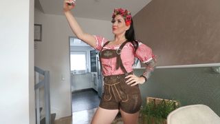 Oktoberfest influencer Milf sucks the cock until he cums