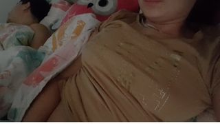 Risky to masturbate pussy in the room while my neighbor does not see