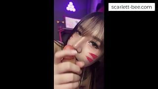 (LEAK) OF model sub scarlett Bee plays with herself
