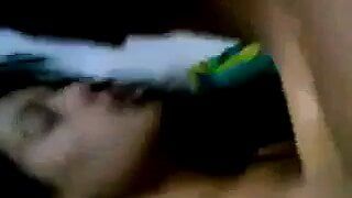 pakistian college girl