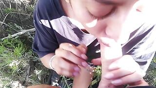 Teeny skater public blowjob