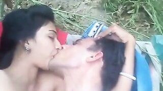arab couple outdoor sex