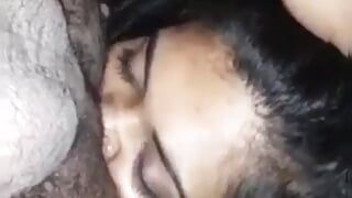 Bangladeshi married bhabhi giving blowjob