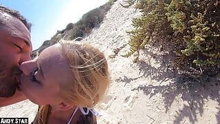 POV-BLOWJOB OUTDOOR HOLIDAY CUM SWALLOW