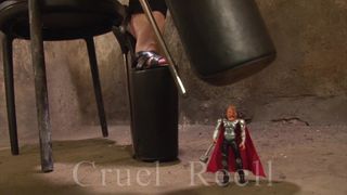 PREVIEW: CRUEL REELL – THOR VS CRUEL REELL