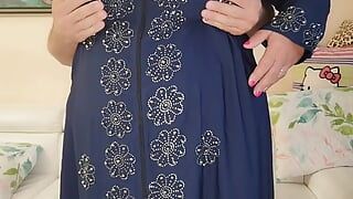 Real Amateur BBW Mature Granny kissing and making out with her Lover.