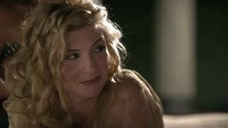 Spartacus: Viva Bianca getting a massage.