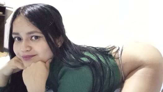 Blowjob from my step-sister convinced her to suck my dick