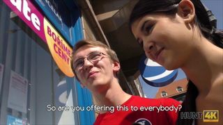 Cutie ready to cheat on BF only for opportunity to go on sea