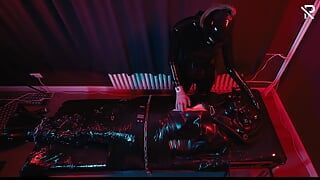 E-play for the Rubberslave in Bodybag and Heavy Rubber Mask