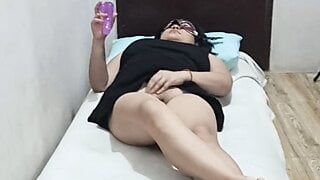 Horny Cheating Wife Masturbates With Dildo