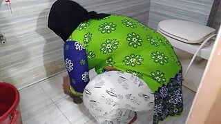 Saudi Arabia MILF Stepmom washing clothes in bathroom when stepson come and huge fuck her ass then cum out – family sex
