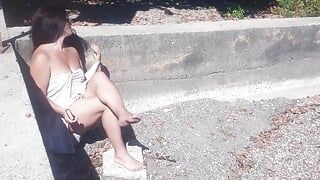 Omg! Pervert MILF Took a Dildo to the Beach! She Peed and Swam! Jumped on the Dildo, Cum!