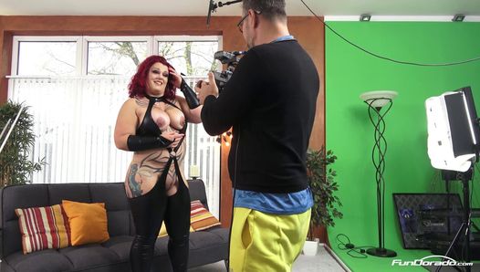 Lea Luestern – BEHIND THE SCENES – INTERVIEW UND ALLE CASTING VIDEOS AUF FUNDORADO
